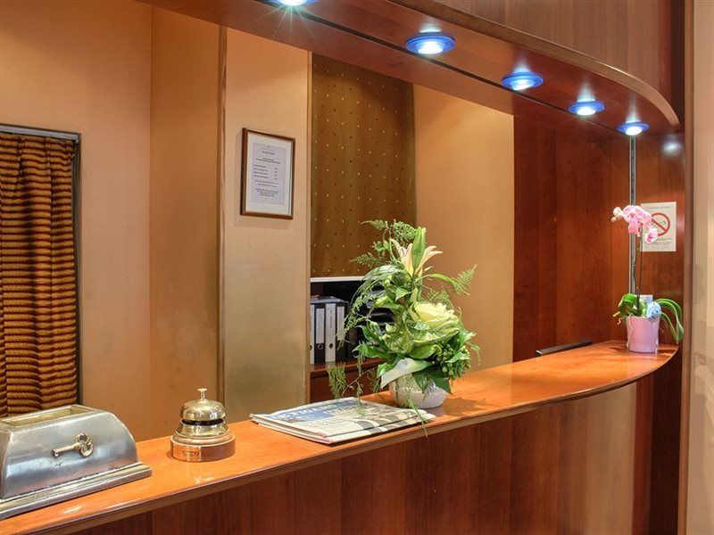 ปาวีลลง กูร์เซลล์ ปัค มงโซ โฮเต็ล Aparthotel ปารีส ภายนอก รูปภาพ